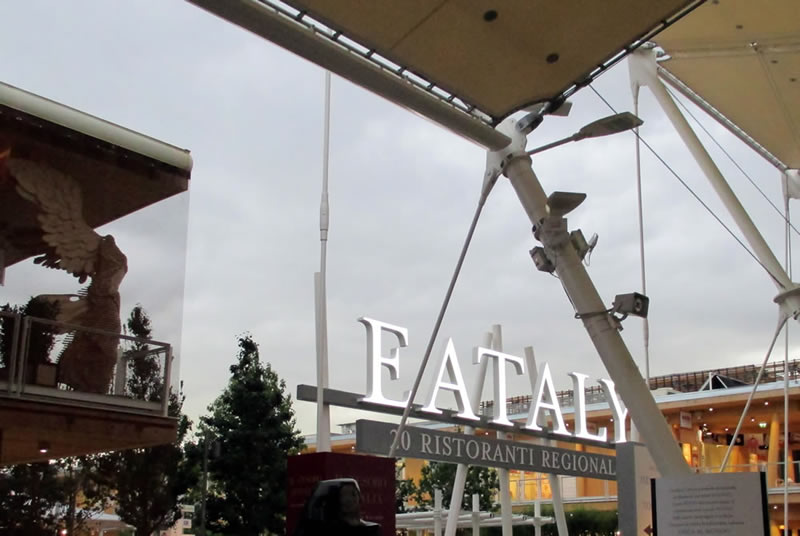 Foto EXPO2015: EATALY (Ristoranti regionali)